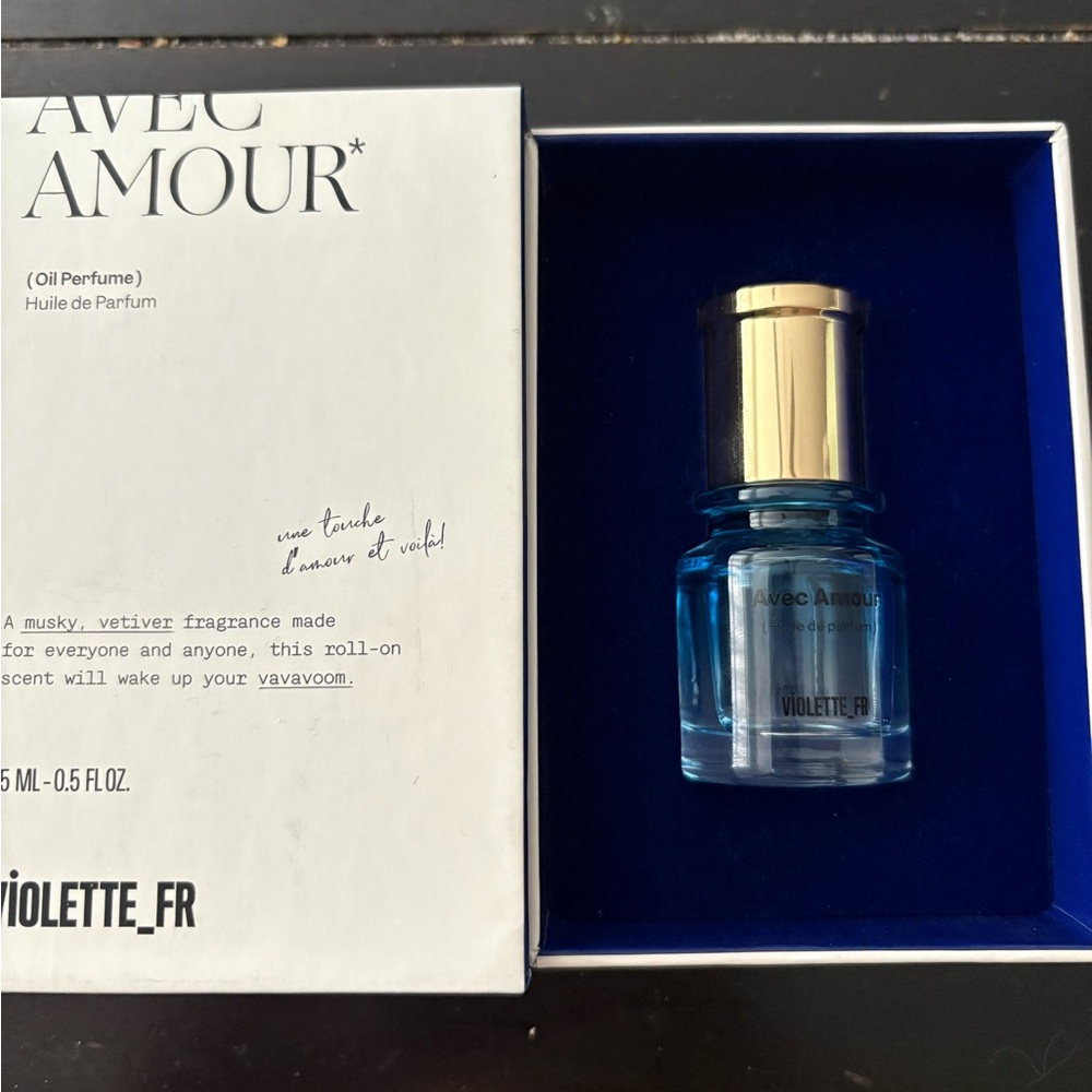 Violette_FR Avec Amour Perfume